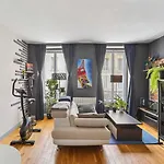 L\'Echappee Belle A Montparnasse